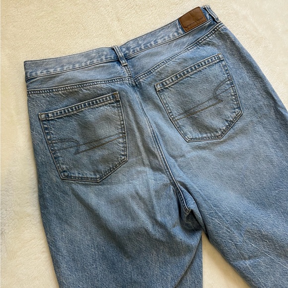 American Eagle Denim Mom Jeans - Picture 6 of 16